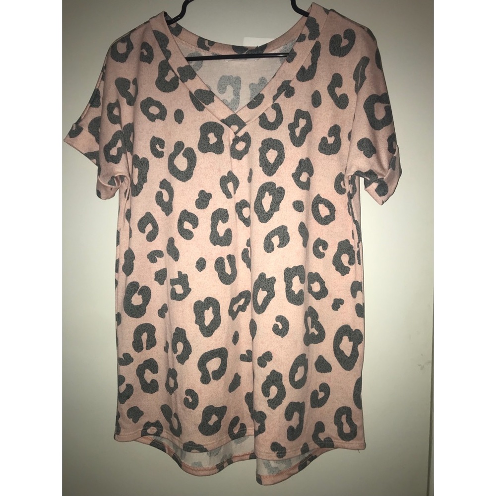 Pink leopard top